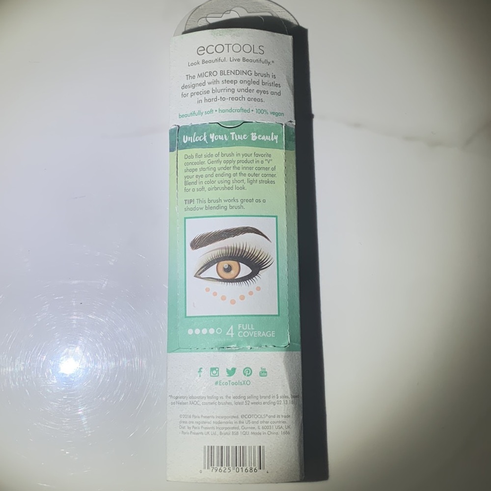 ๐๐EcoTools Micro Blending Makeup Brush - NWT๐๐ - Picture 3 of 6